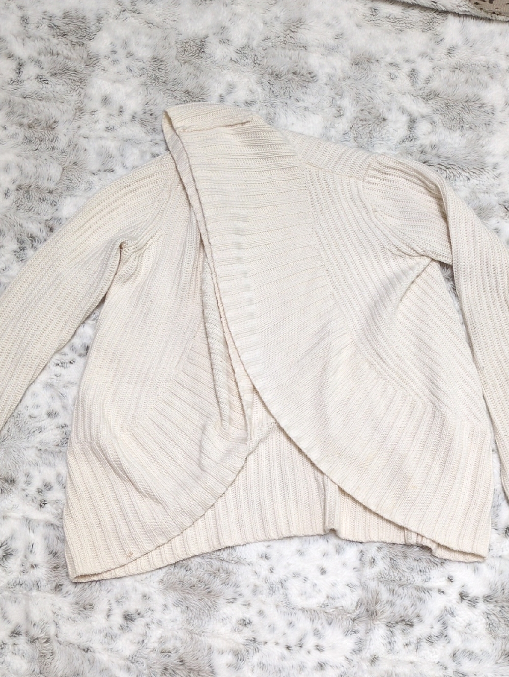 $5 MOVING SALE! The Limited Cream Open-Front Ribbed Cardigan